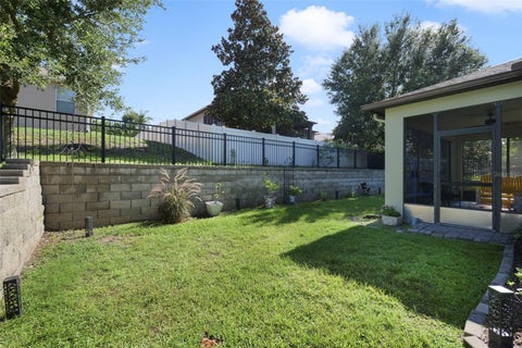 Tiny photo for 21315 Sorraia Cove, Mount Dora, FL 32757 (MLS # G5114847)