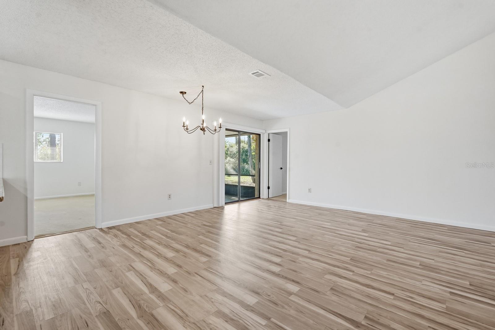 DEERWOOD REP BLK 20 PINE LAKES GOLF COURSE - Residential Lease