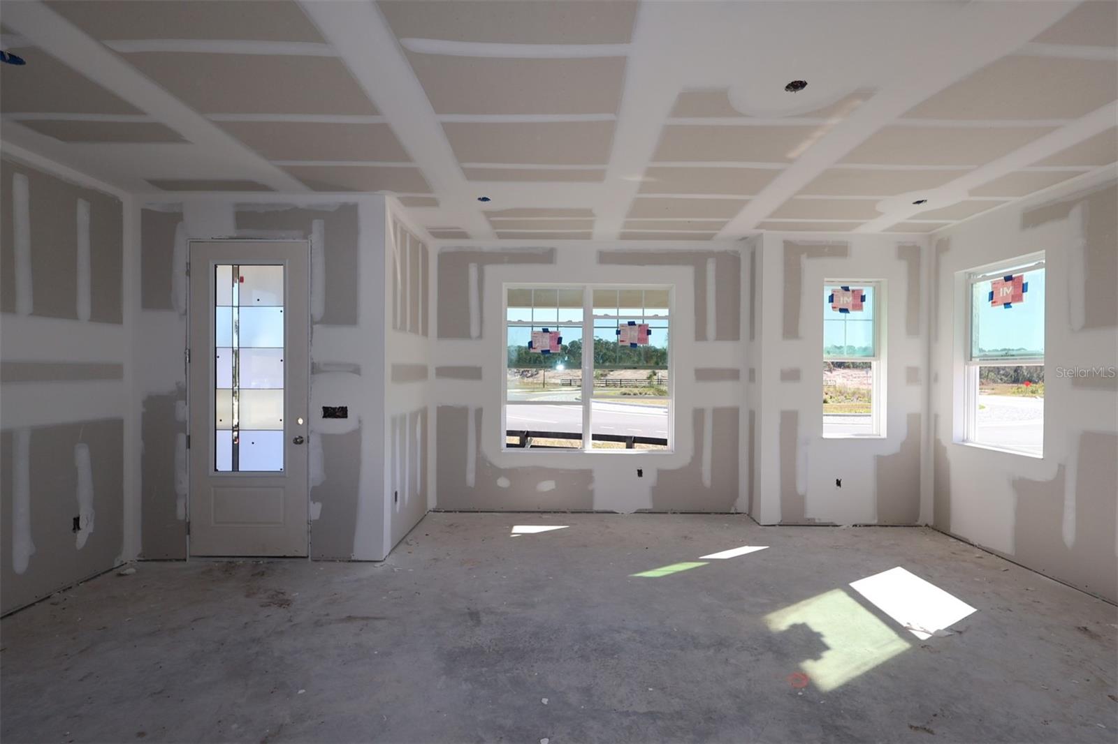 CENTER LAKE ON THE PARK - Residential