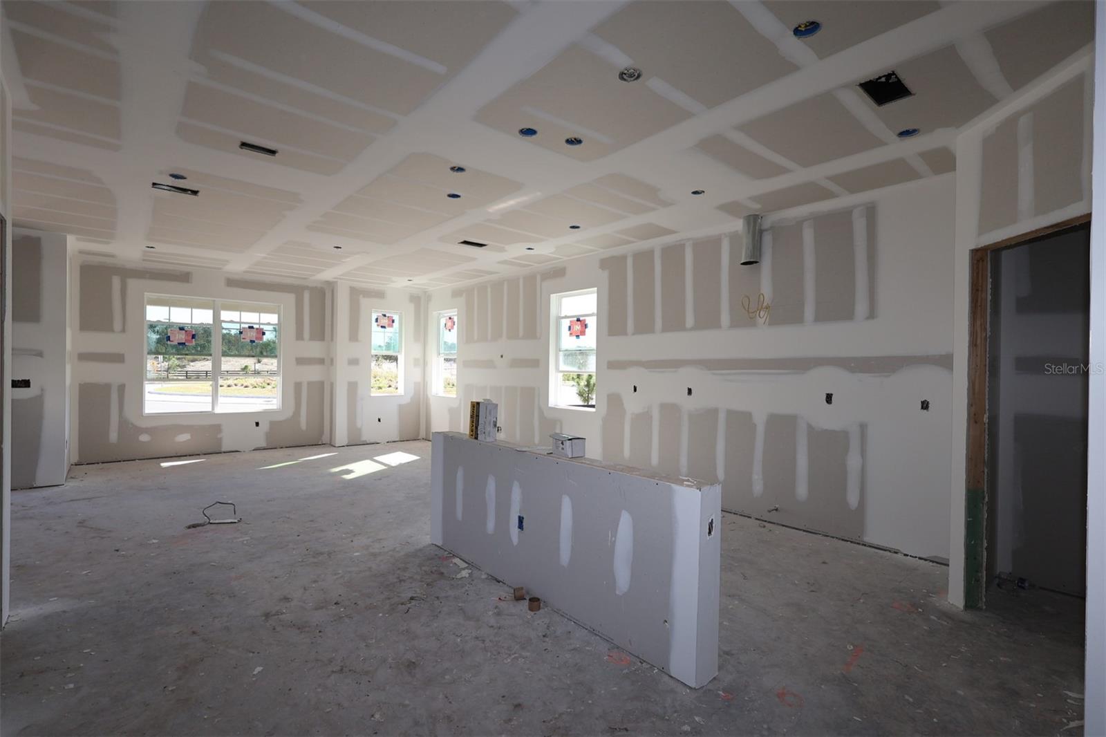 CENTER LAKE ON THE PARK - Residential