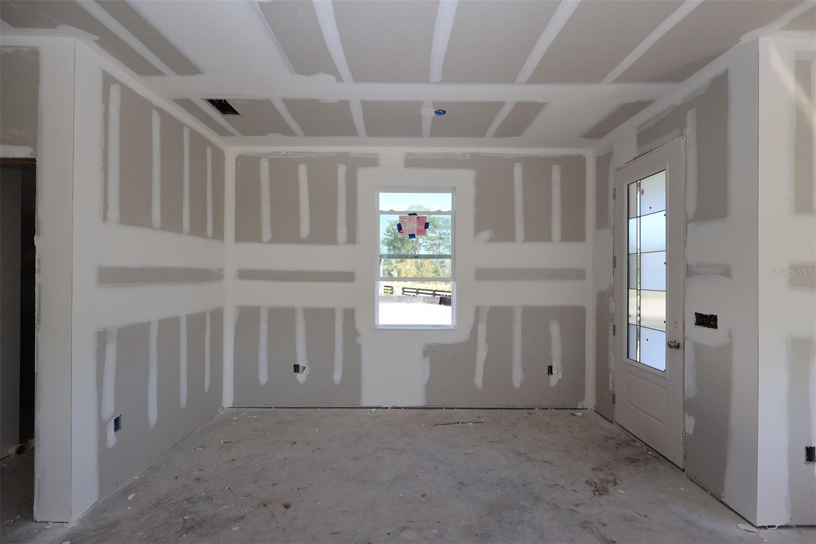 CENTER LAKE ON THE PARK - Residential