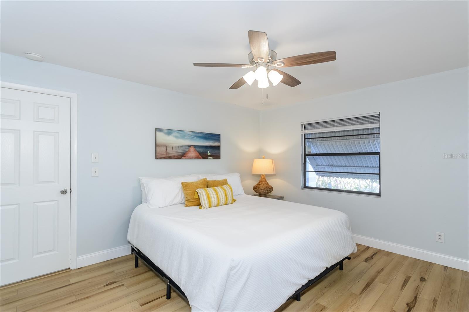 CYPRESS POINT - Residential