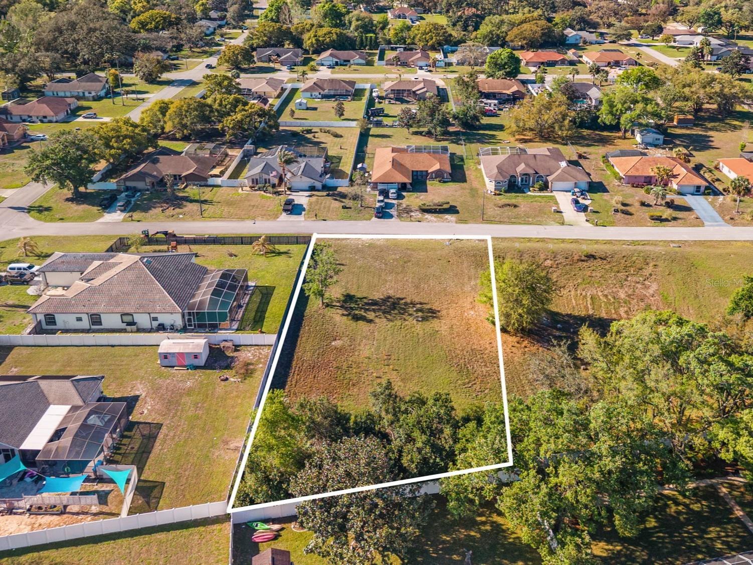 HORIZON NORTH PH III - Land