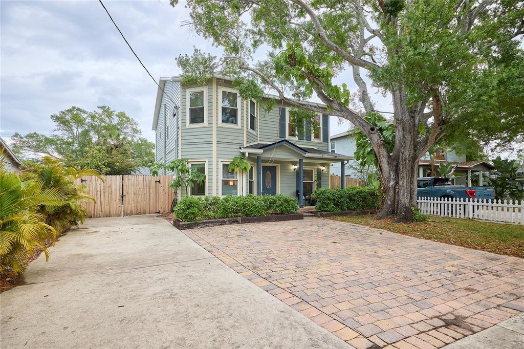 Photo of 7306 S Mascotte Street, Tampa, FL 33616 (MLS # TB8494460)