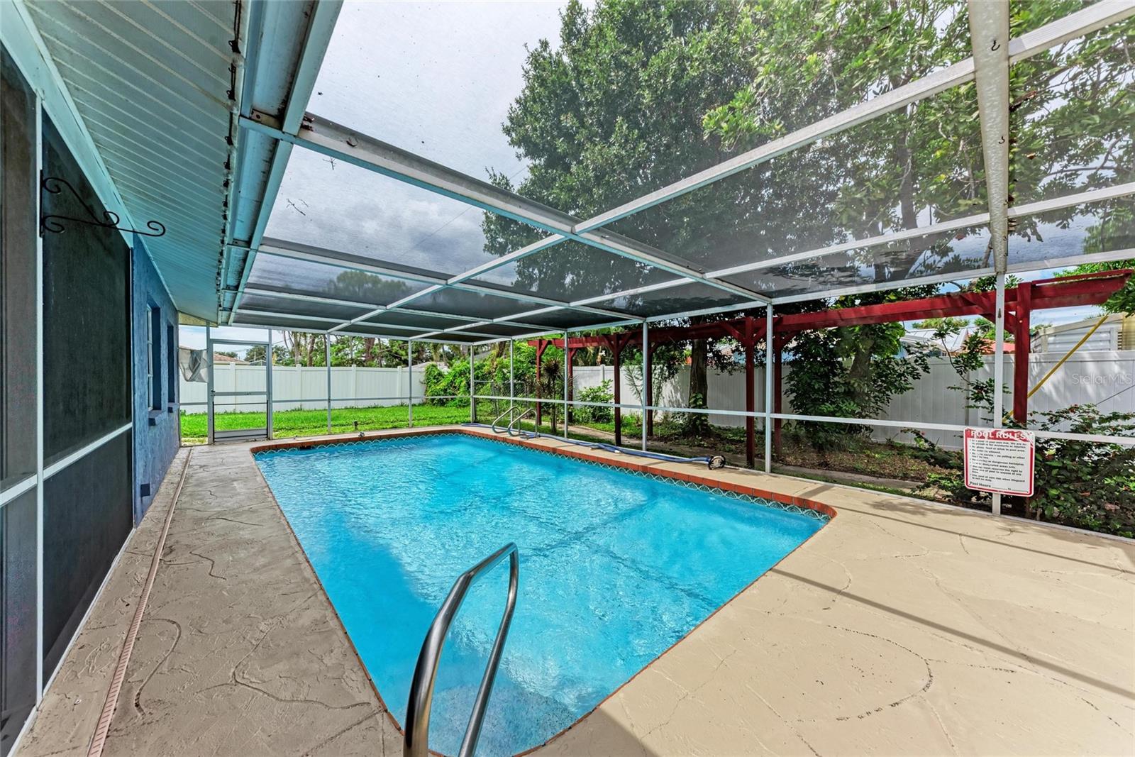 SOUTH VENICE - Residential