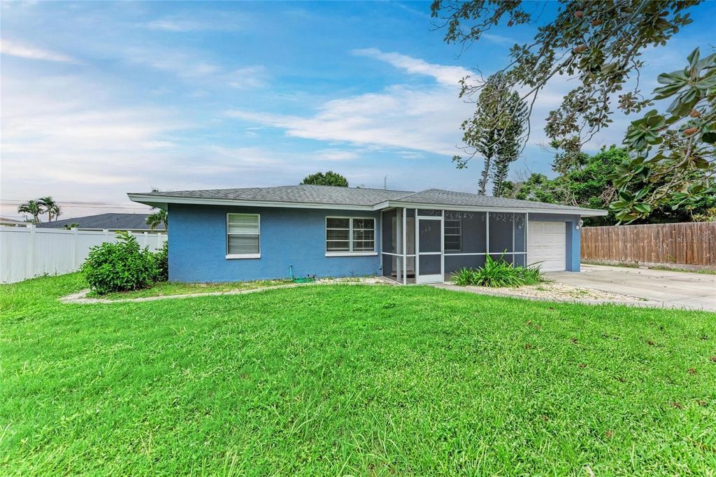 Photo of Venice, FL 34293 (MLS # TB8425595)