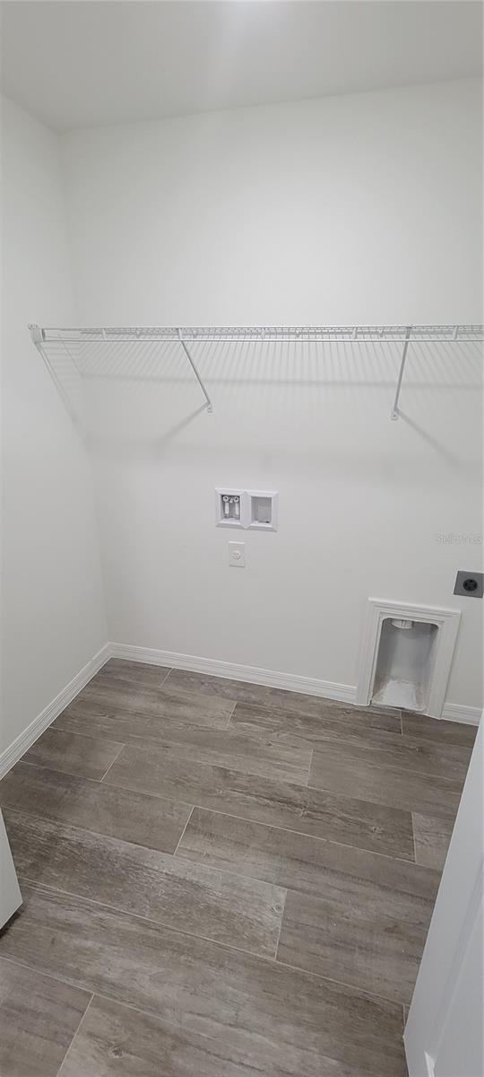 PORT CHARLOTTE SUB 33 - Residential Lease