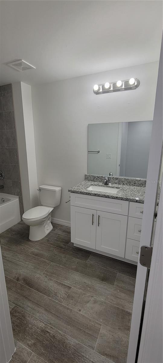 PORT CHARLOTTE SUB 33 - Residential Lease