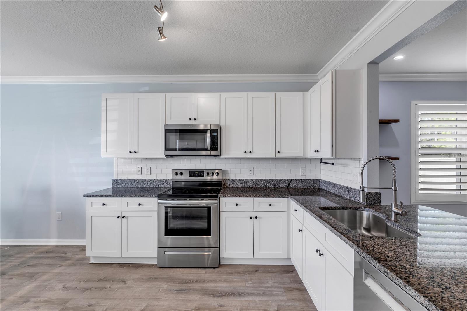 1813 PALMETTO SCRUB CIRCLE