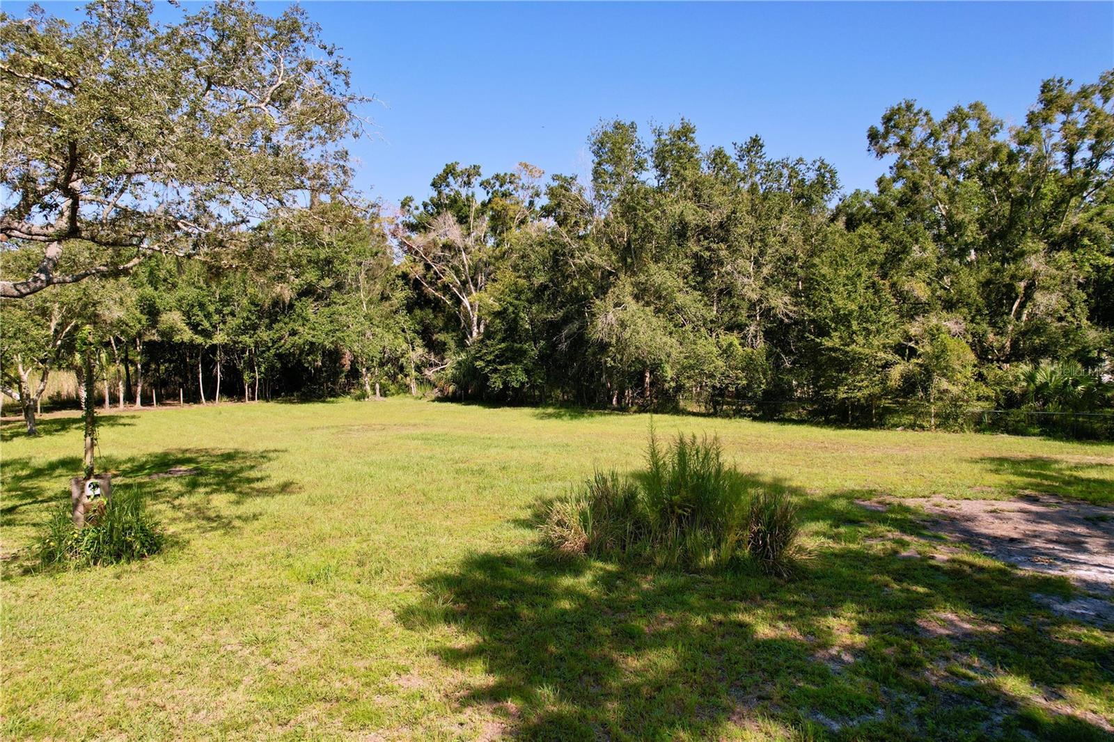 BEAR CREEK ESTATES - Land