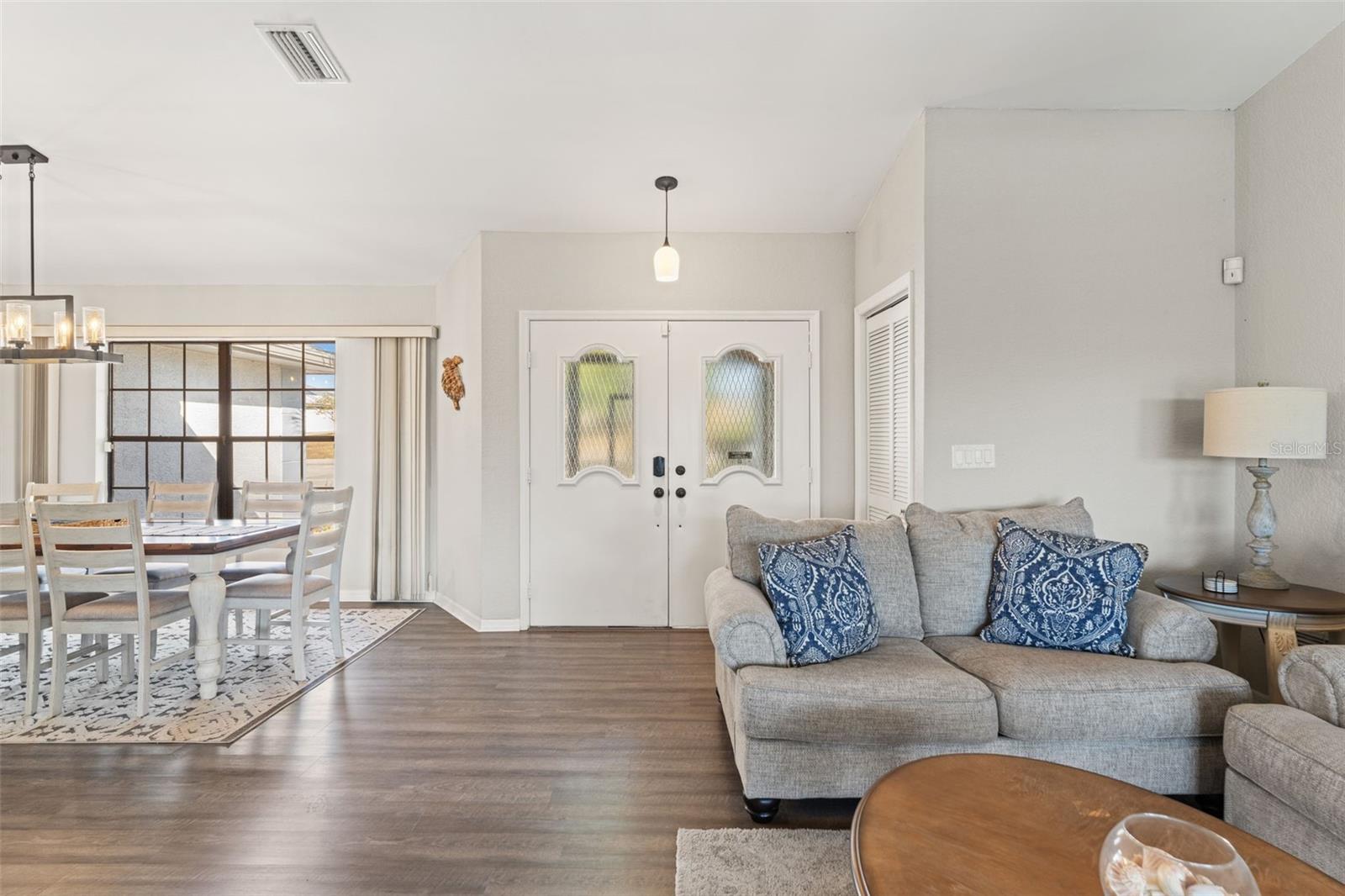 SPRING HILL - Residential