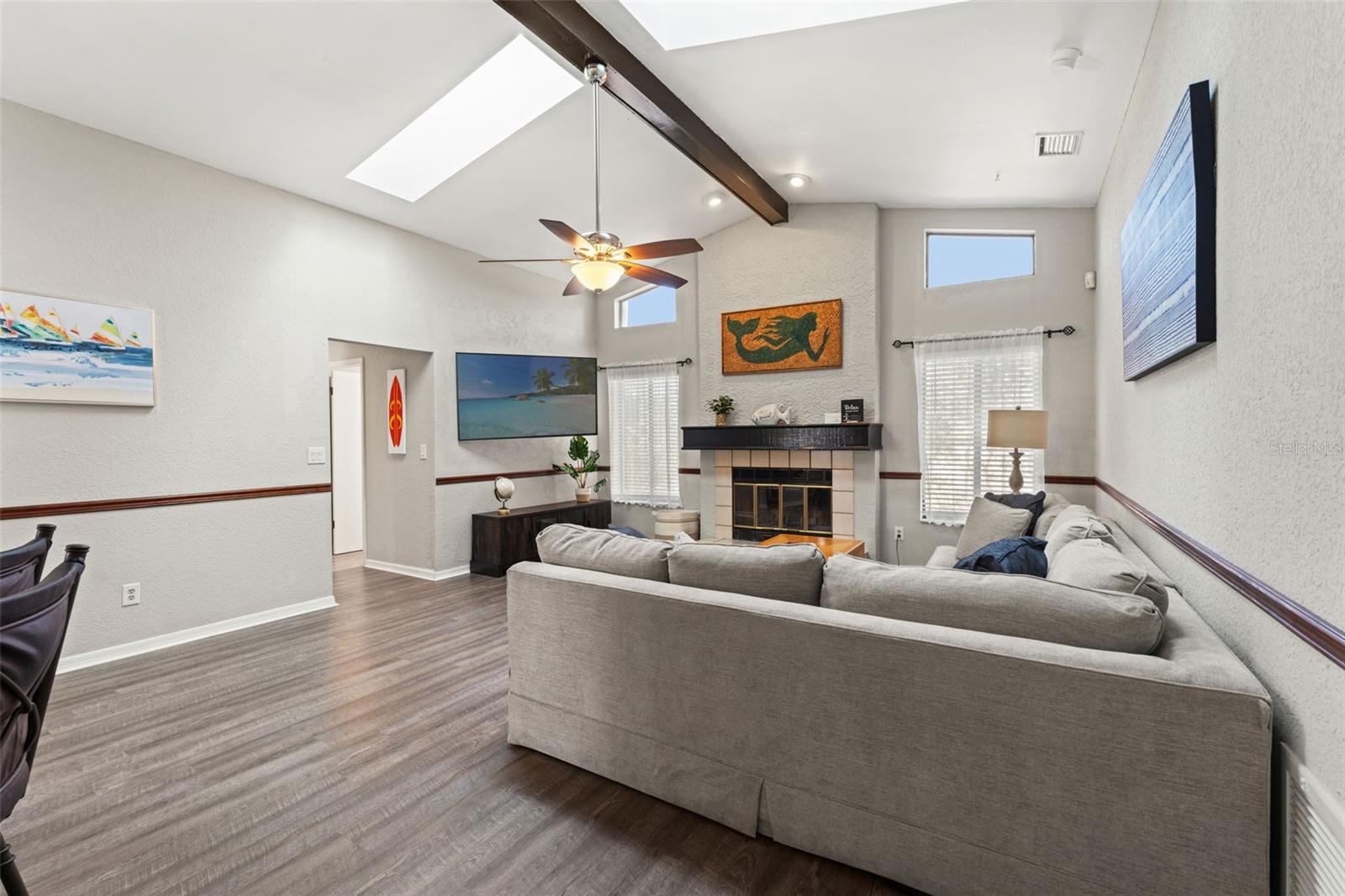 SPRING HILL - Residential