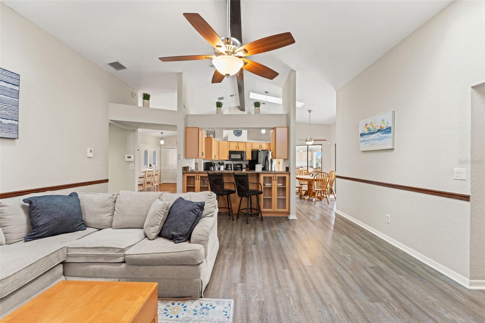 SPRING HILL - Residential