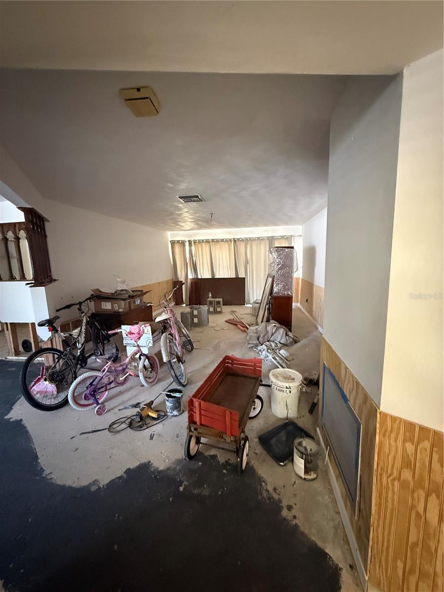 SUNSET HILLS - Residential