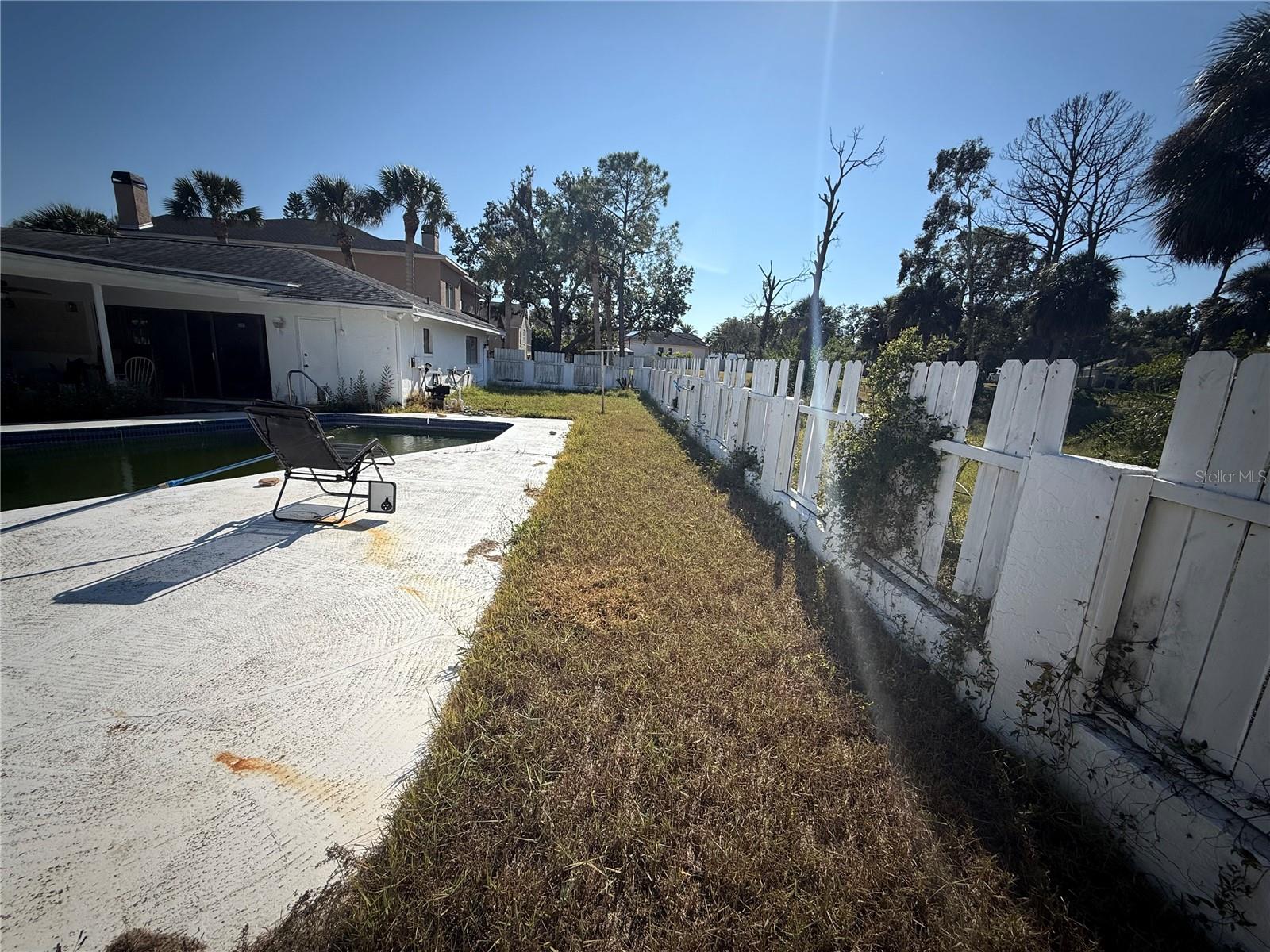 SUNSET HILLS - Residential