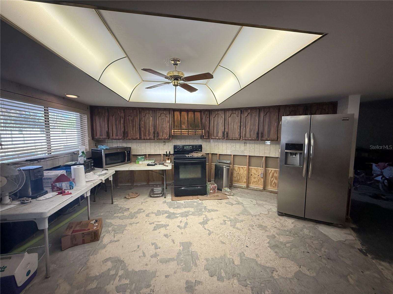 SUNSET HILLS - Residential