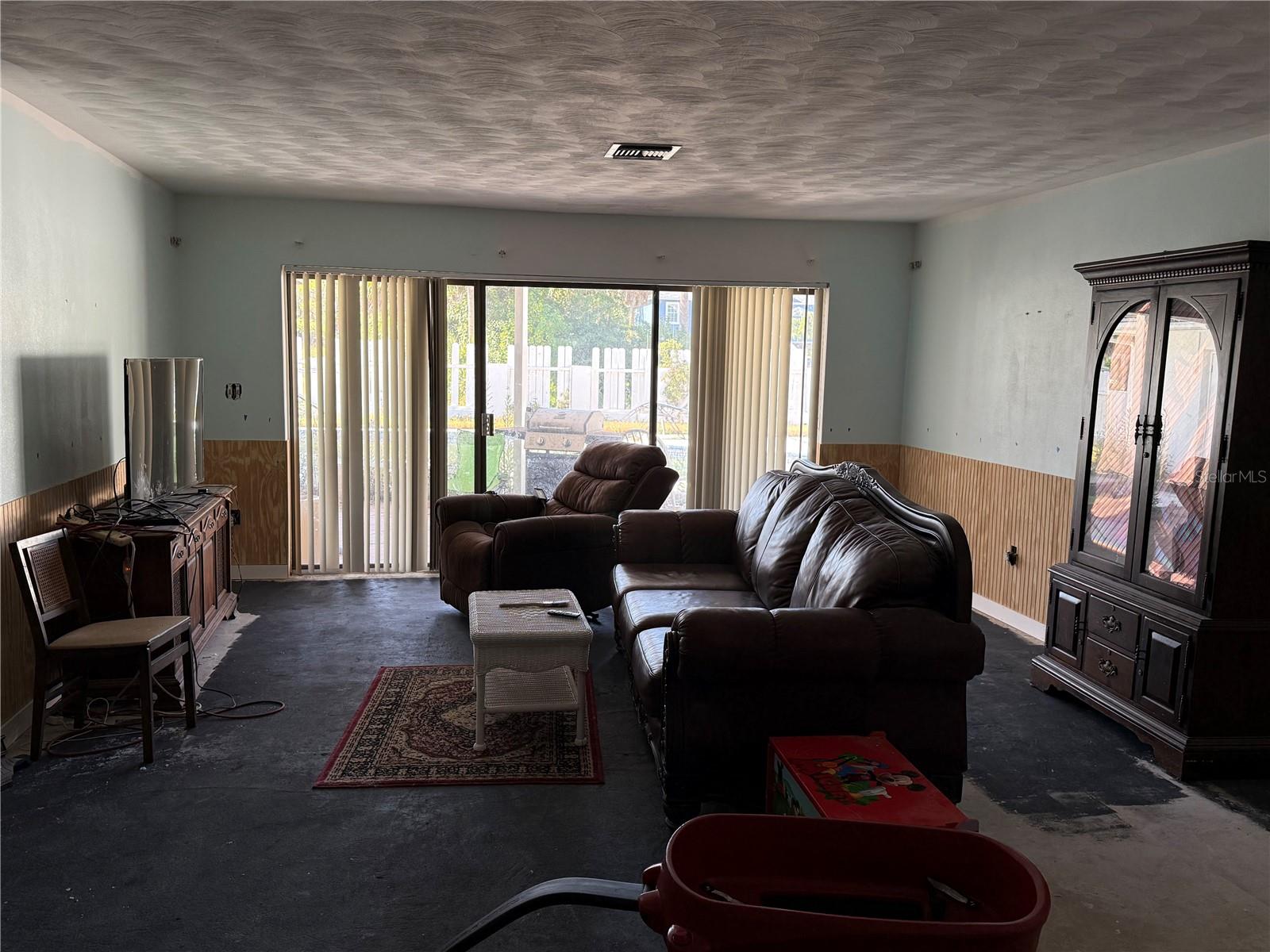 SUNSET HILLS - Residential