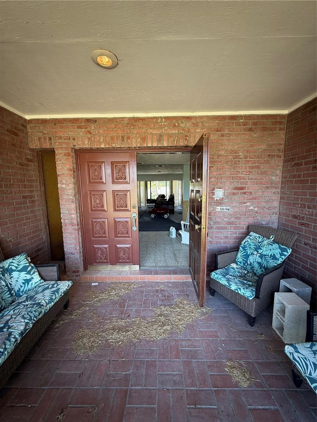 Photo of 653 Bayshore Drive, Tarpon Springs, FL 34689 (MLS # TB8450233)