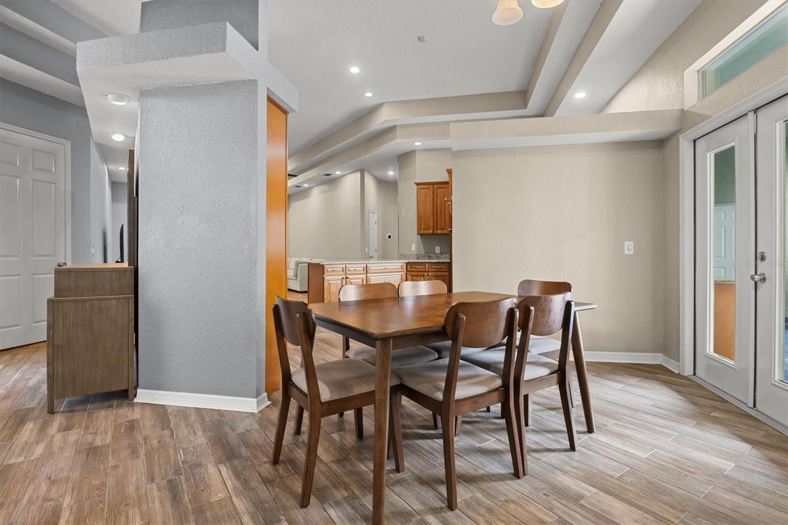 HIGHLANDS VISTA - Residential