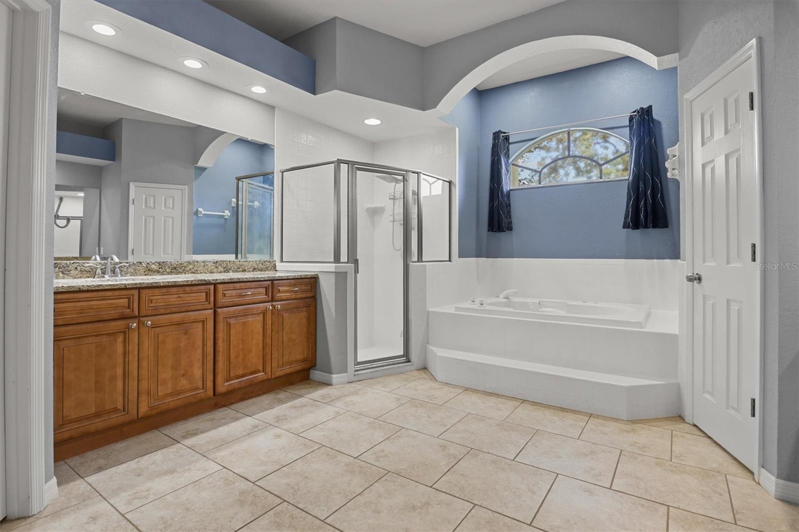 HIGHLANDS VISTA - Residential