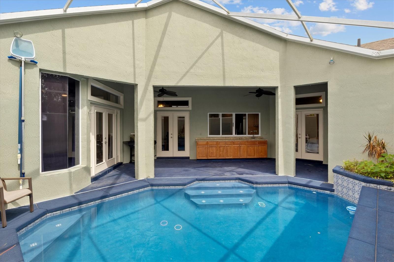 HIGHLANDS VISTA - Residential