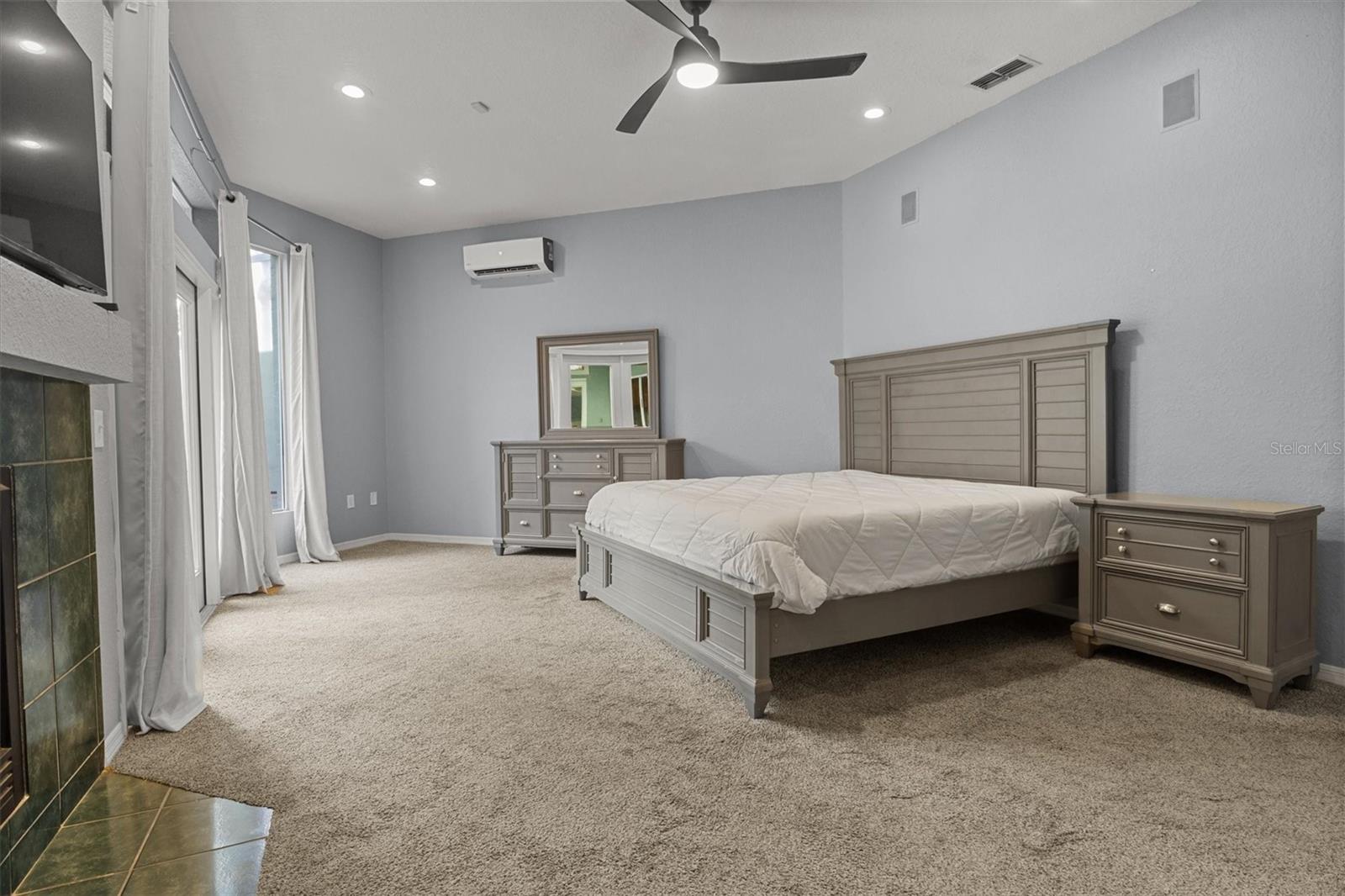 HIGHLANDS VISTA - Residential
