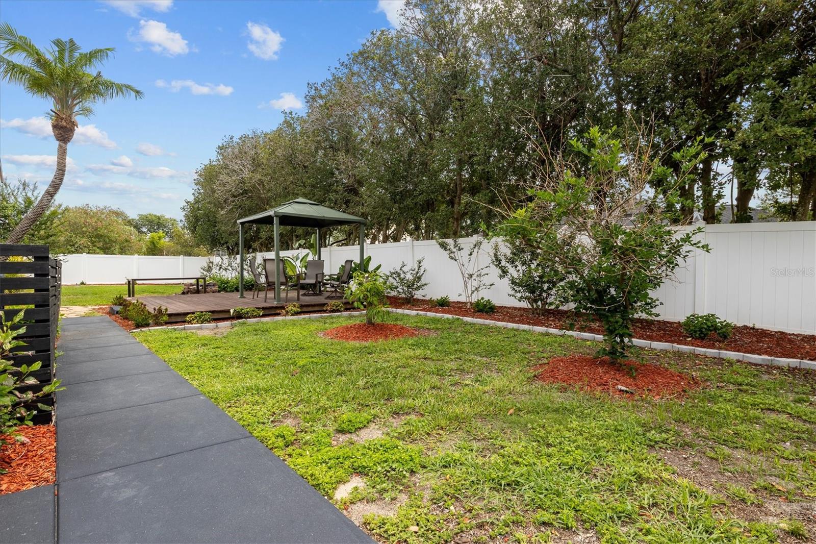 HIGHLANDS VISTA - Residential