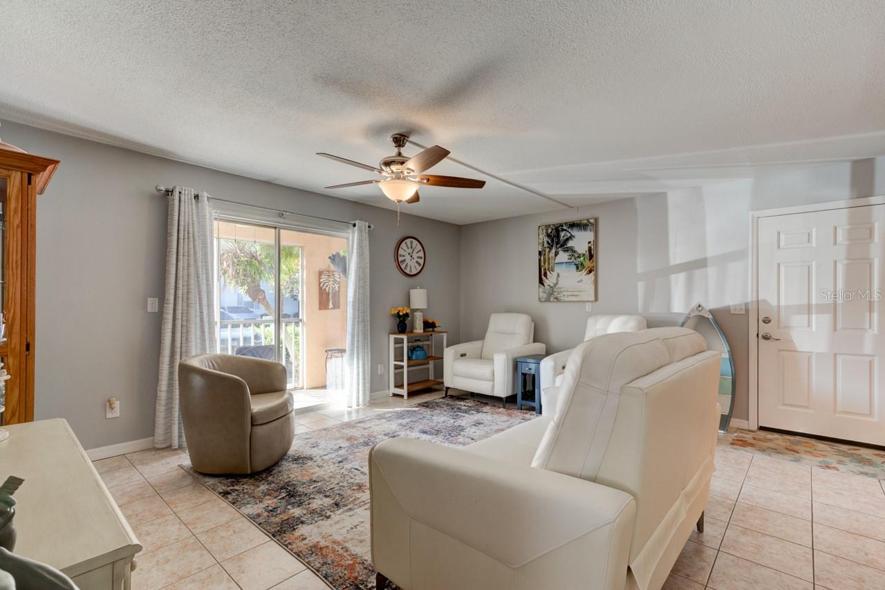 INDIGO PINES CONDO PH 01-06 - Residential