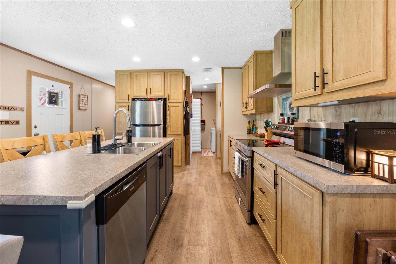 8444 W JENNIFER COURT