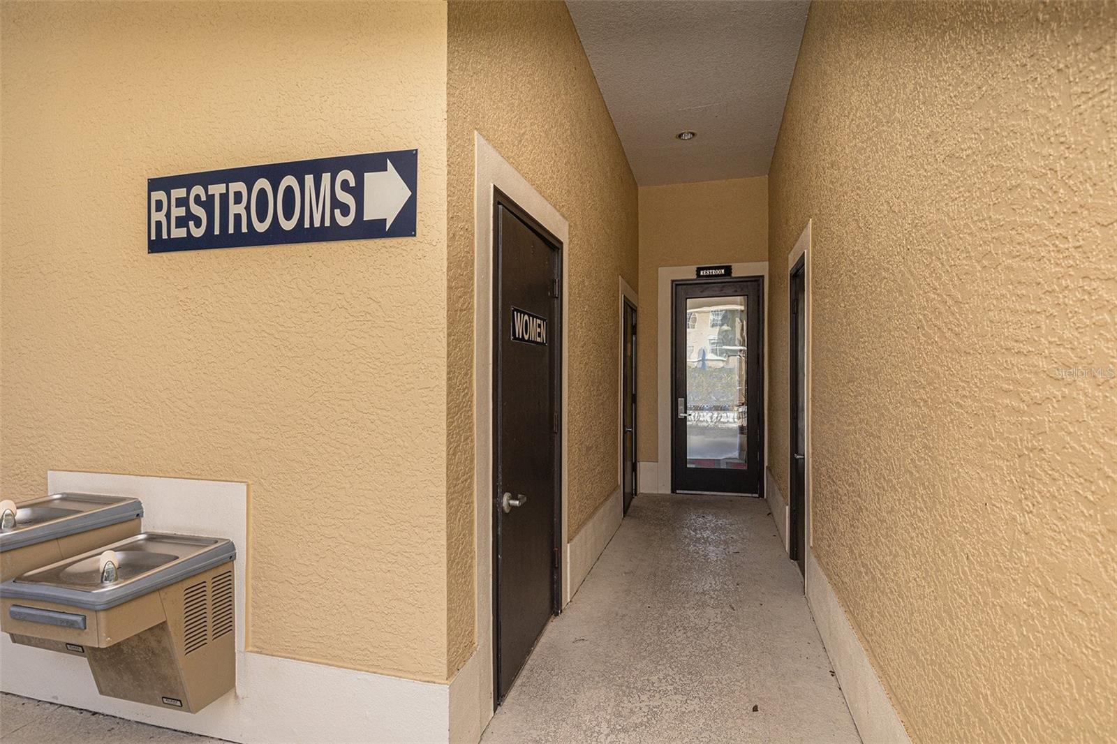 OXFORD PLACE AT TAMPA PALMS A - Residential Lease