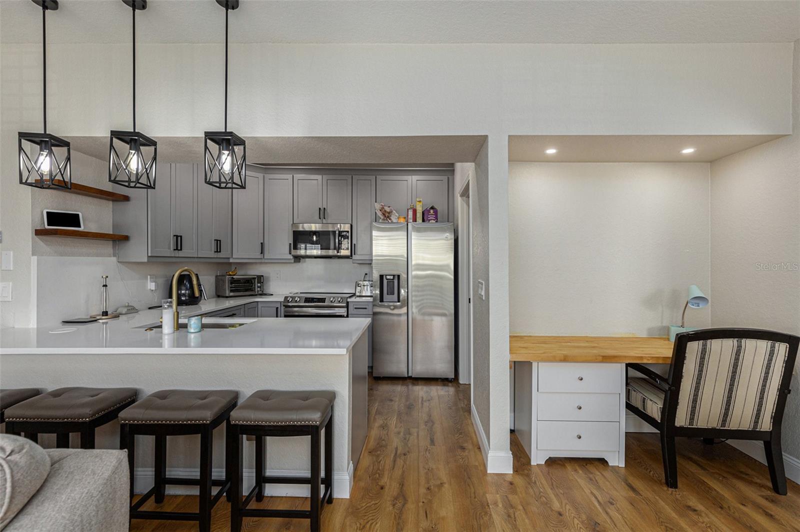 OXFORD PLACE AT TAMPA PALMS A - Residential Lease