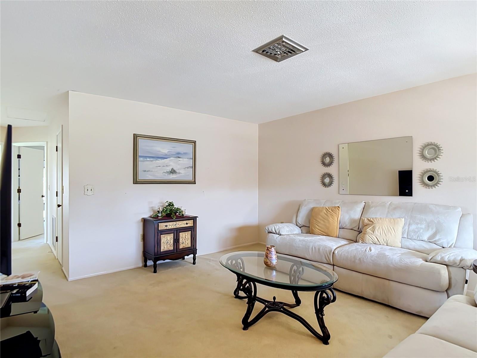 12 QUAILS RUN BOULEVARD 7