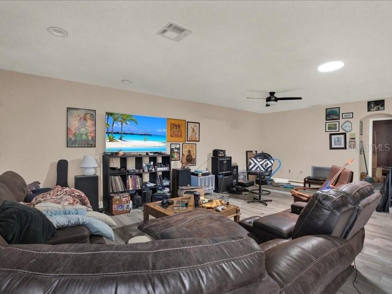 OAKLEAF VILLAGE - Residential