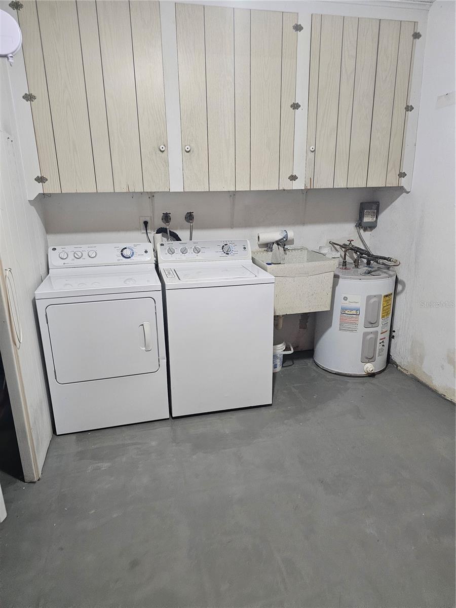 HIGHLAND LAKES CONDO - Residential