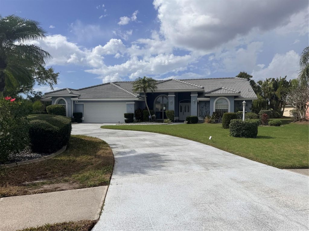 Photo of 6617 Seven Pines Drive, Bradenton, FL 34203 (MLS # A4684978)