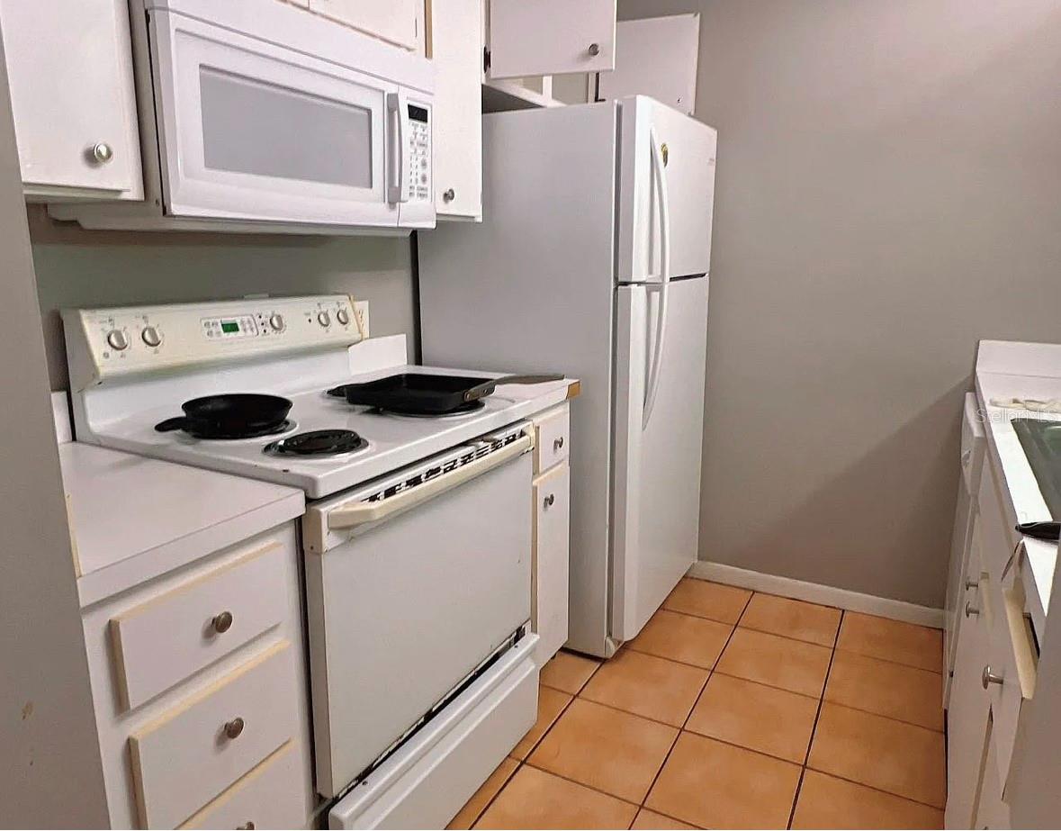 3921 SW 34TH STREET 102