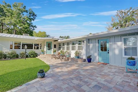 A home in ALACHUA