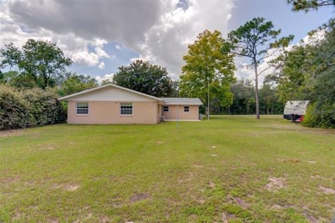 A home in DUNNELLON