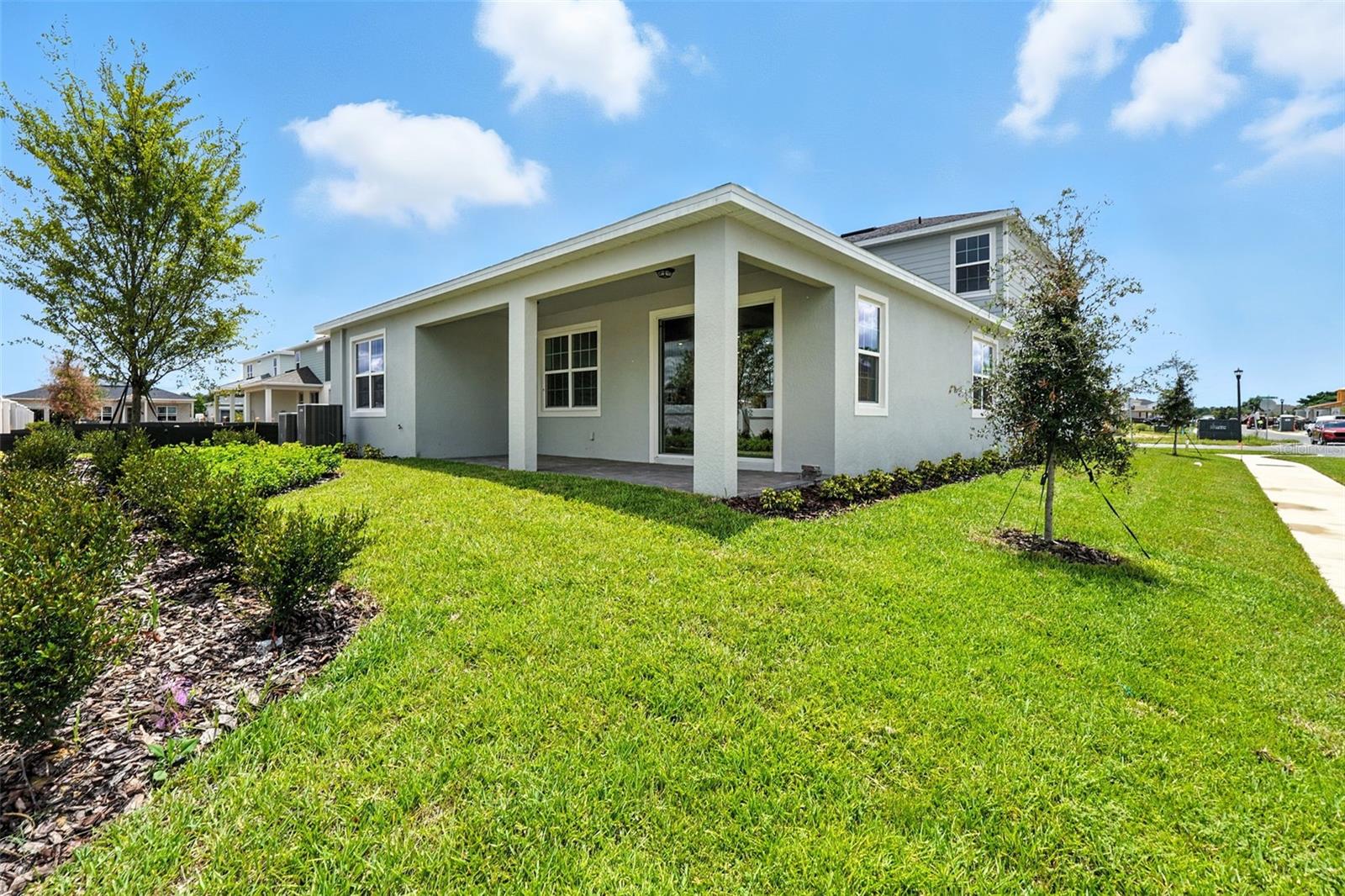 WINTER GROVE - Residential