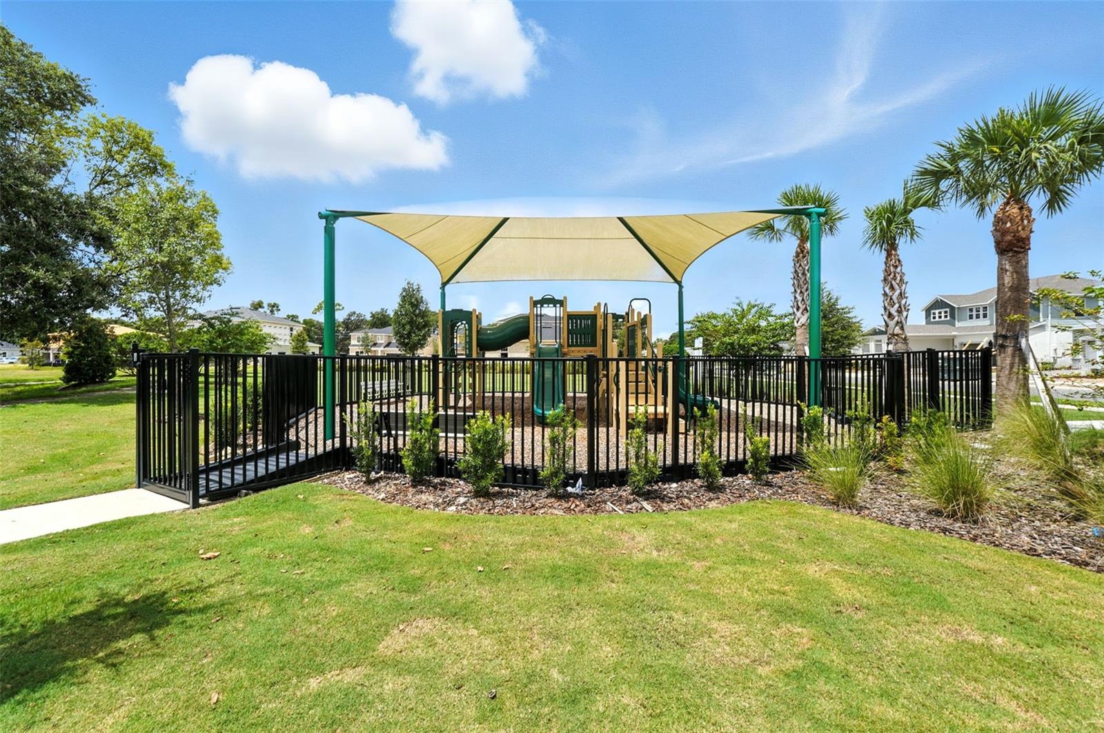 WINTER GROVE - Residential