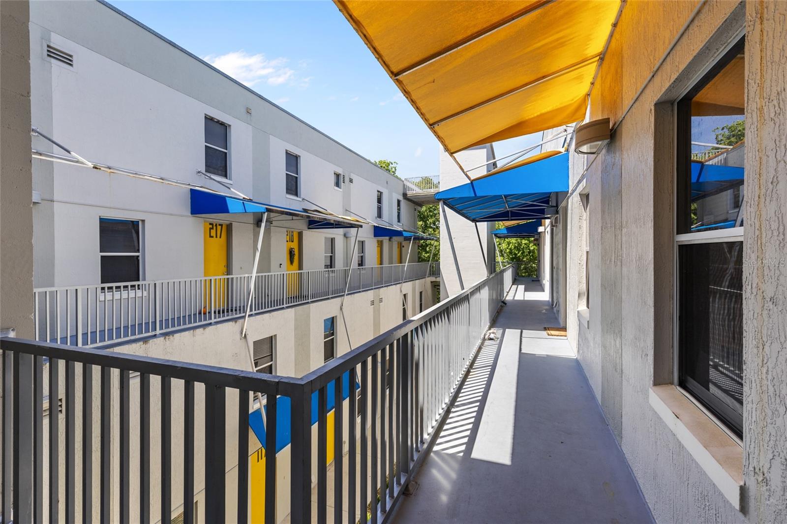 LOFTS OASIS CONDO - Residential