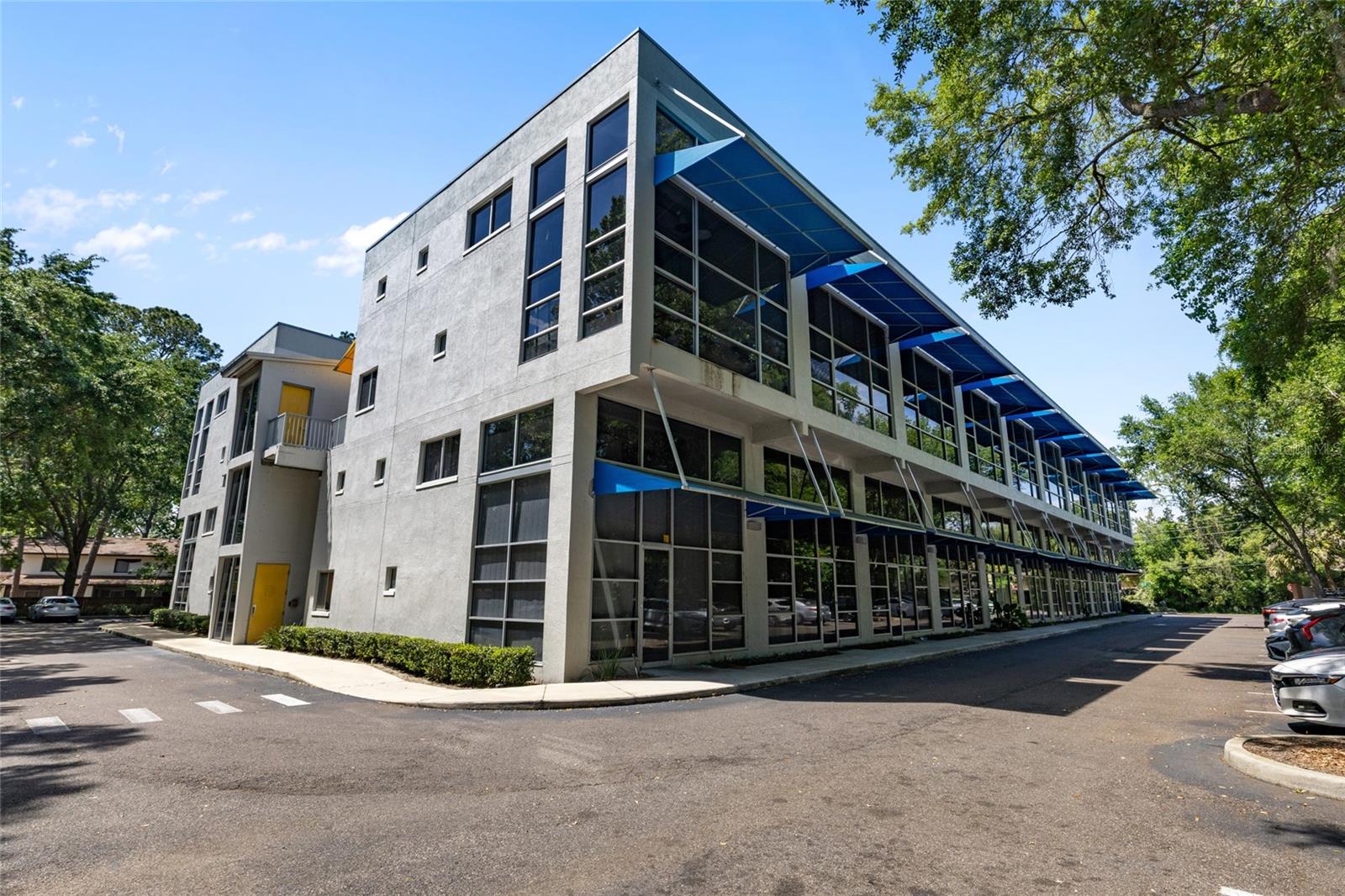 LOFTS OASIS CONDO - Residential