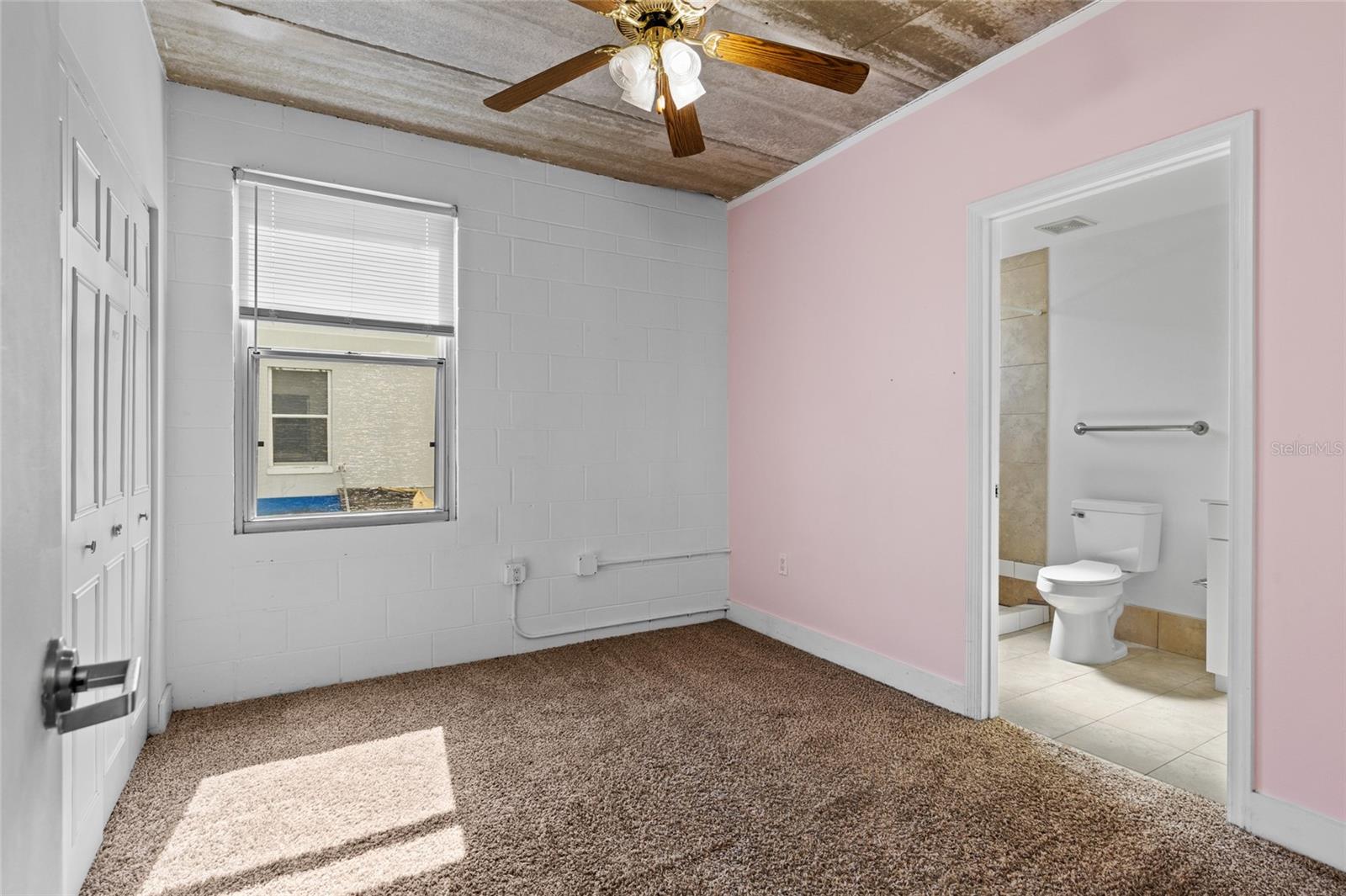 LOFTS OASIS CONDO - Residential