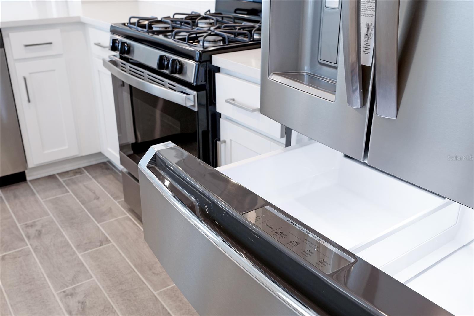 GRANDVIEW AT THE HEIGHTS - Residential Lease