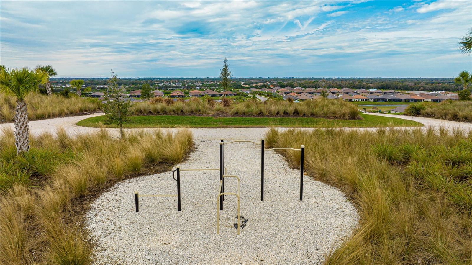 GRANDVIEW AT THE HEIGHTS - Residential Lease