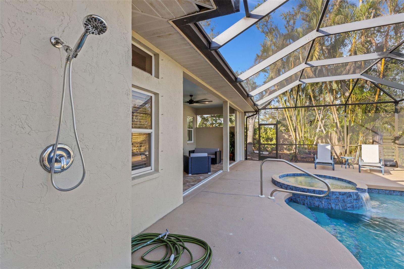 EDGEMONT - Residential Lease