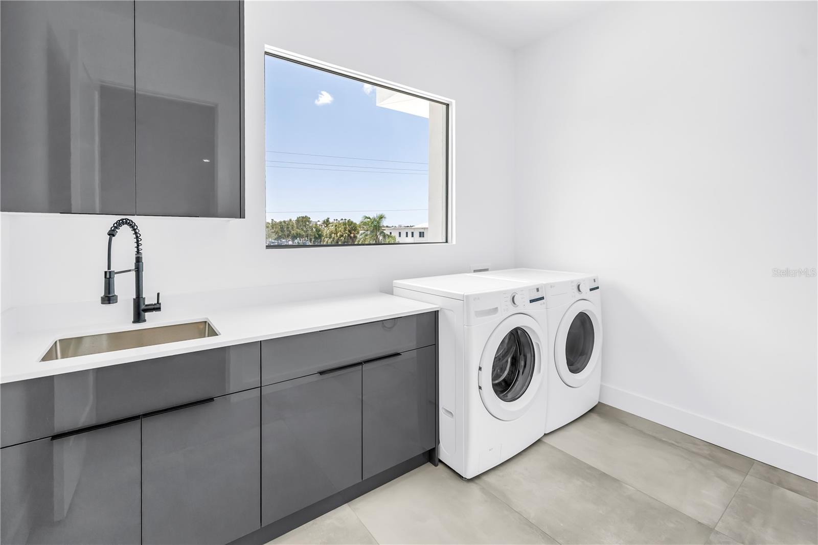 AKIN ACRES - Residential Lease