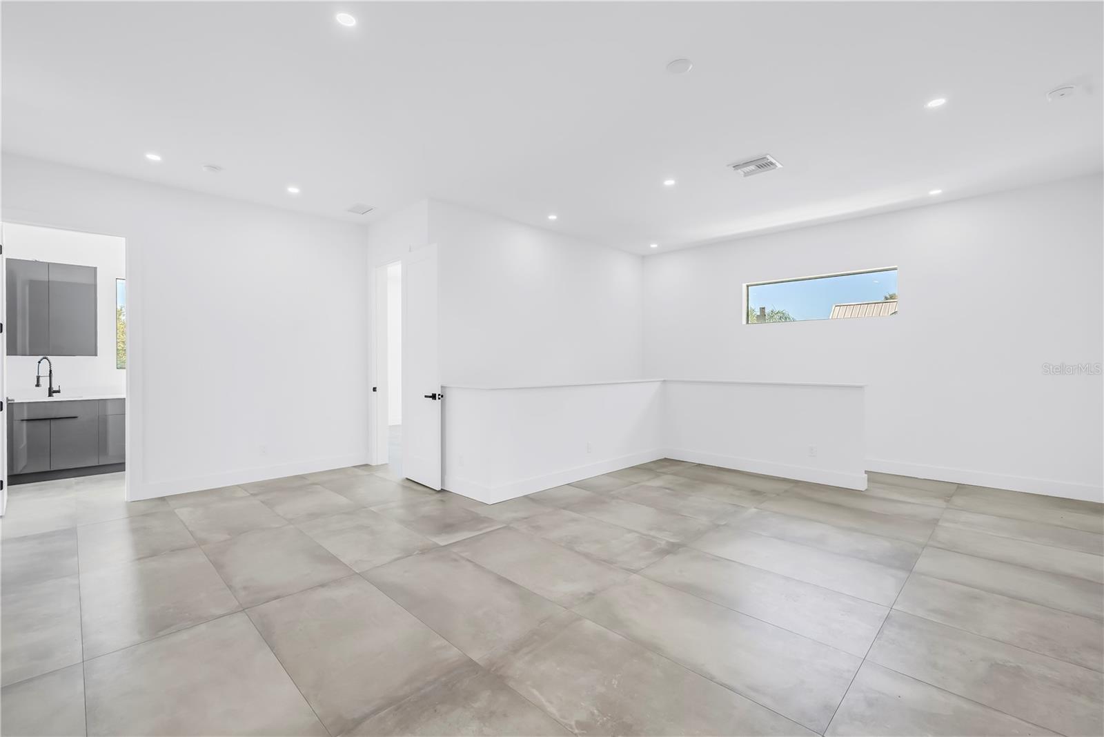 AKIN ACRES - Residential Lease