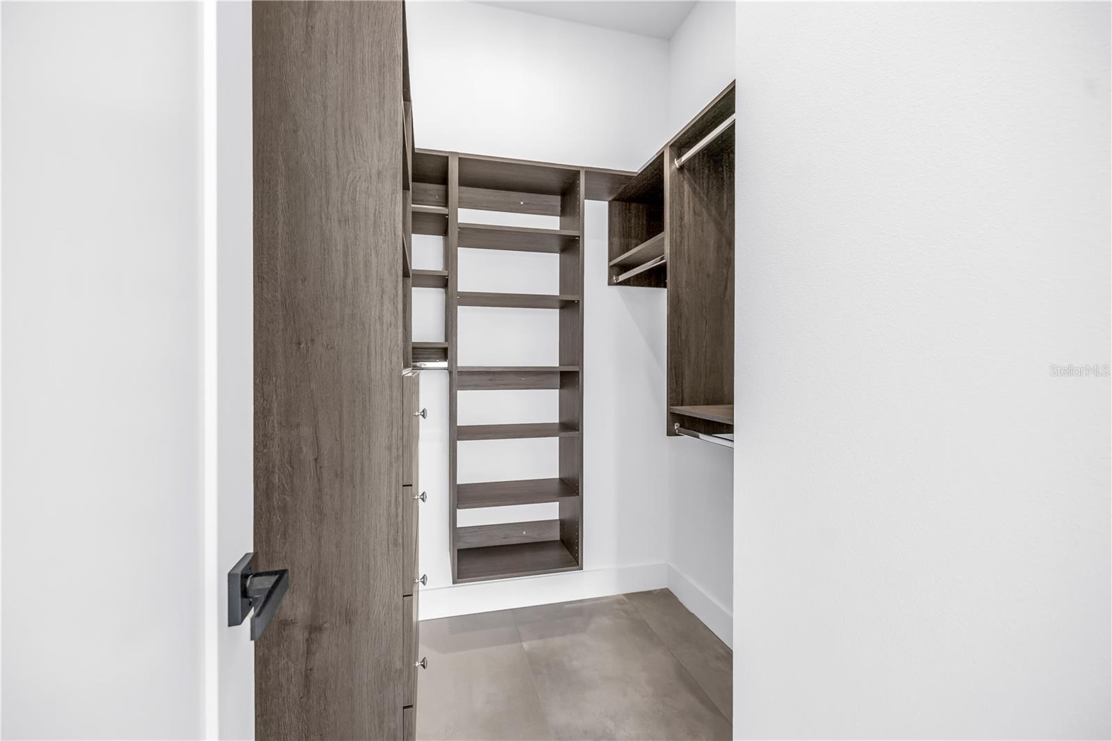 AKIN ACRES - Residential Lease