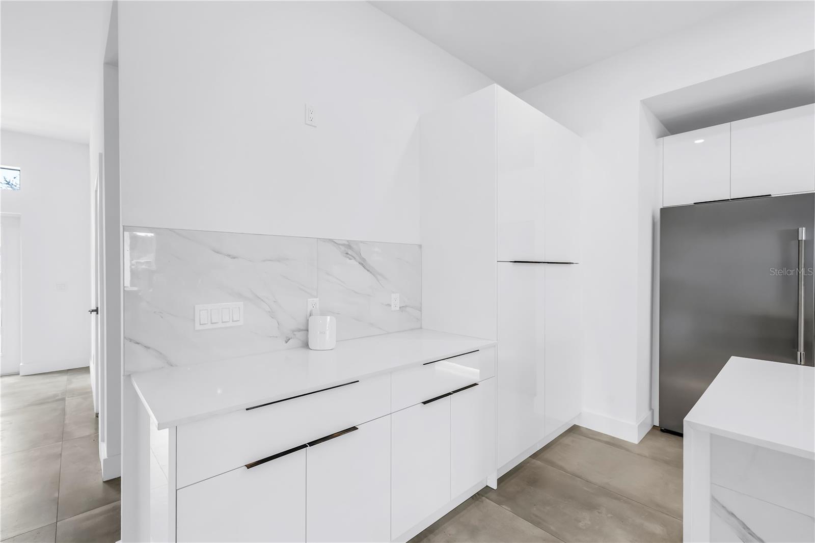 AKIN ACRES - Residential Lease